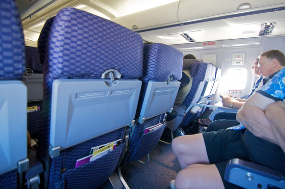 That's the room one gets in Row 16 on Continental's 757-200.