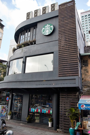 Many coffee houses are three-storeys, Starbucks next to our hotel no exception