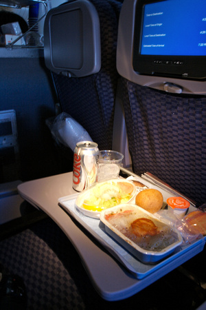 Note the contoured shape of the tray table.