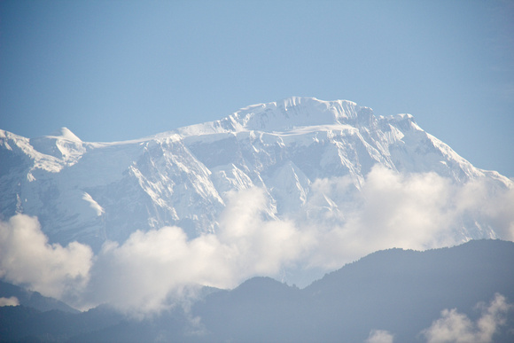 The ridge to the east of Annapurna II.