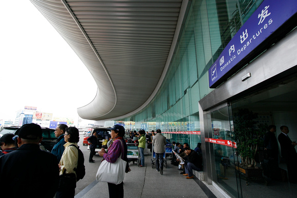 Modern terminal at  KMG (Kunming, Yunnan)