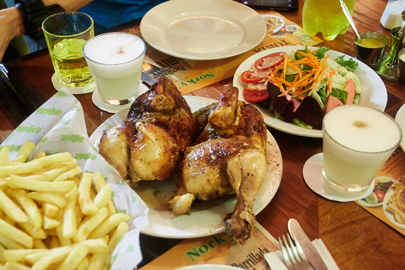 Very unfortunately, our one and only Pollo a la Brasa during 2 weeks in Peru.