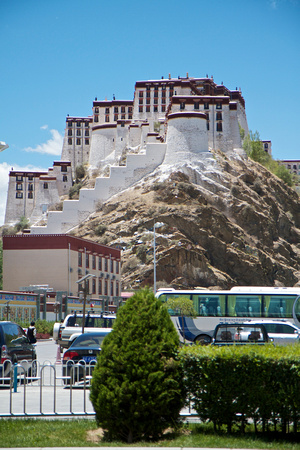 East side of the Potala, from our minibus.