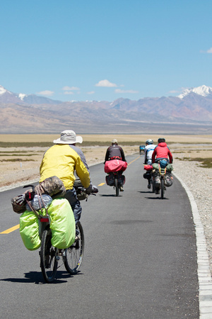 2/3 on their ride to Lhasa.   Total distance 2,768km/1,720mi.