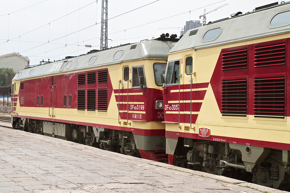 The two DF4D locomotives of our train, at Xining.