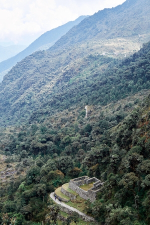 Qunchamarka/Qonchamarca to the north of Sayacmarca