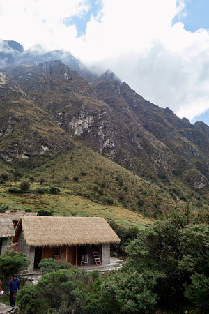 930a at Llulluchapampa (3,600m/12,500ft), where some groups overnight here